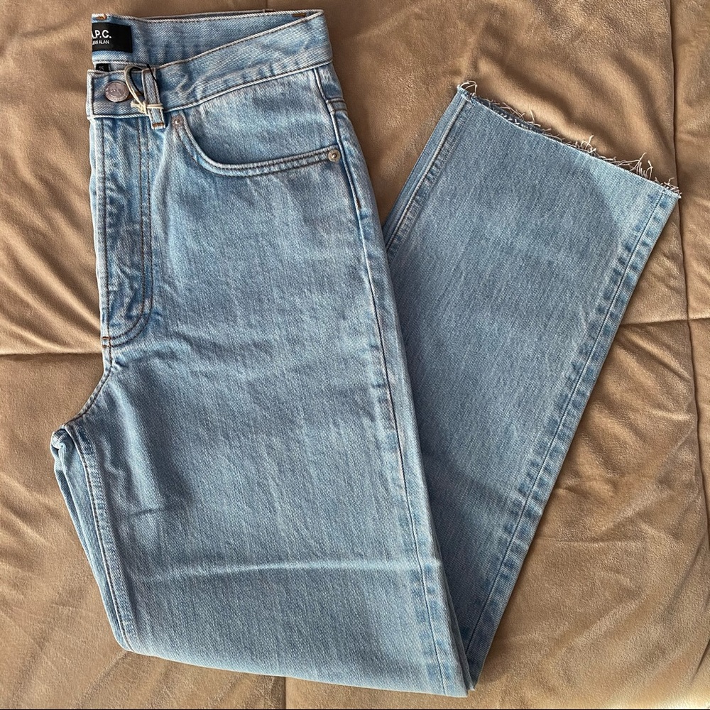 A.P.C. Alan jeans in the color Indigo Delave